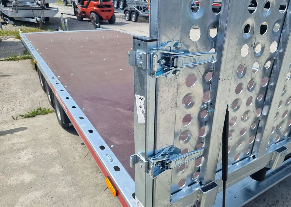 TEMARED UNIVERSAL 5121/3 3.5T R10C SKLEJKA - Remorque plateau: photos 5 TEMARED UNIVERSAL 5121/3 3.5T R10C SKLEJKA - Remorque plateau: photos 5