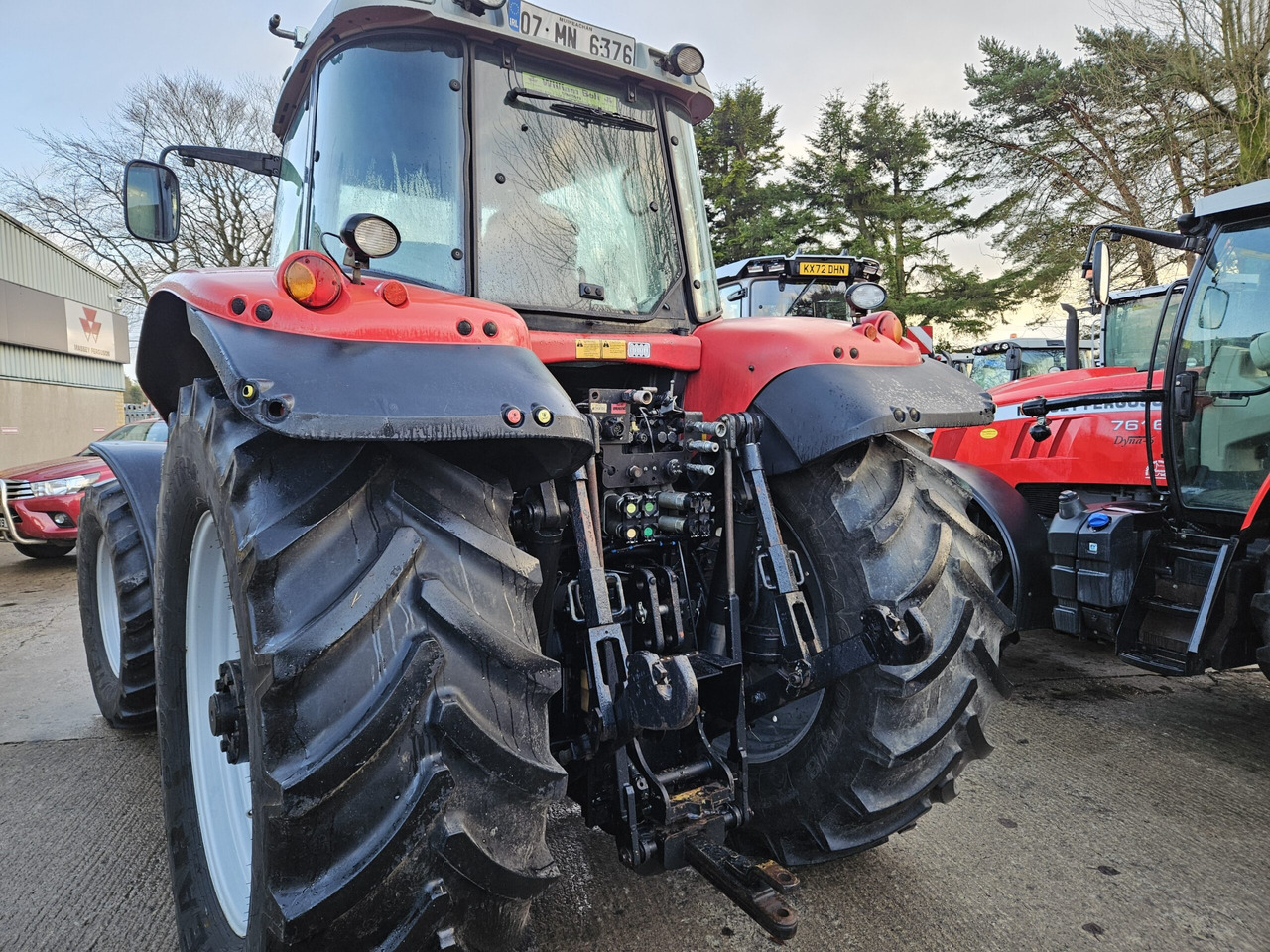 2007 MF 6497 Tier 2 engine, 50K - Tracteur agricole: photos 3 2007 MF 6497 Tier 2 engine, 50K - Tracteur agricole: photos 3
