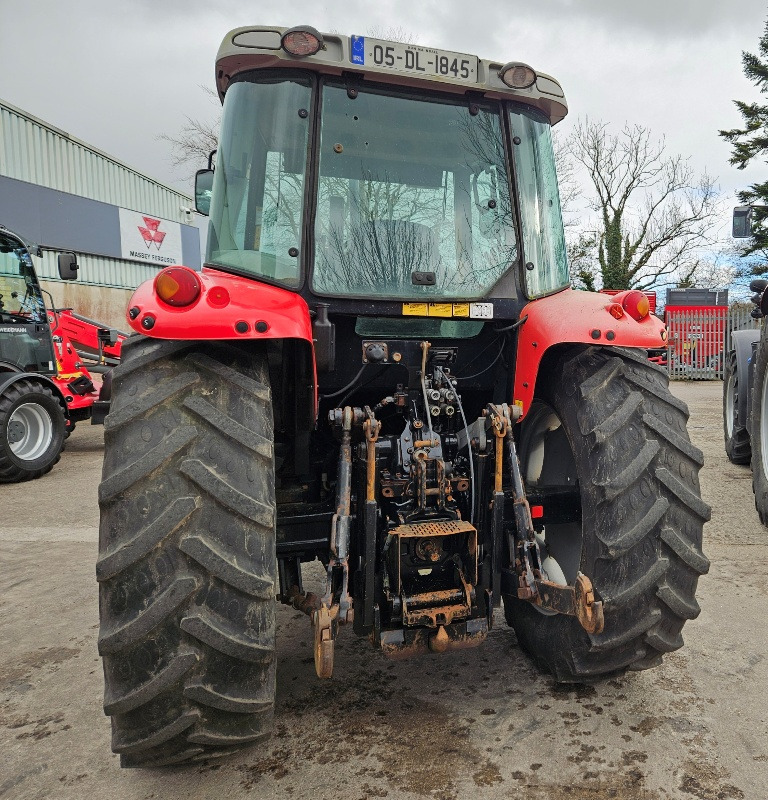 MF 5445 Manual Shuttle - Tracteur agricole: photos 3 MF 5445 Manual Shuttle - Tracteur agricole: photos 3
