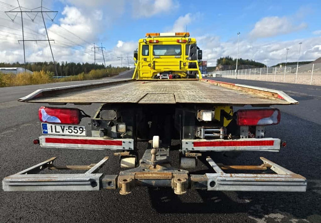 MANTGL 8.180 4x2 Wilhelm Wellmeyer - Remorqueuse: photos 4 MANTGL 8.180 4x2 Wilhelm Wellmeyer - Remorqueuse: photos 4