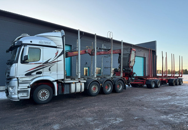 Mercedes-BenzArocs - Camion grumier: photos 2 Mercedes-BenzArocs - Camion grumier: photos 2