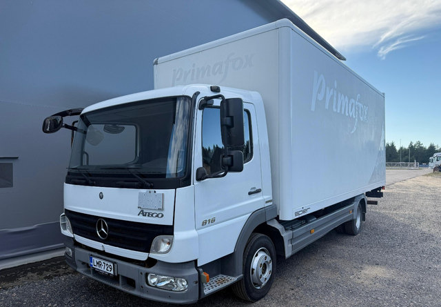 Mercedes-BenzAtego - Camion fourgon: photos 1 Mercedes-BenzAtego - Camion fourgon: photos 1