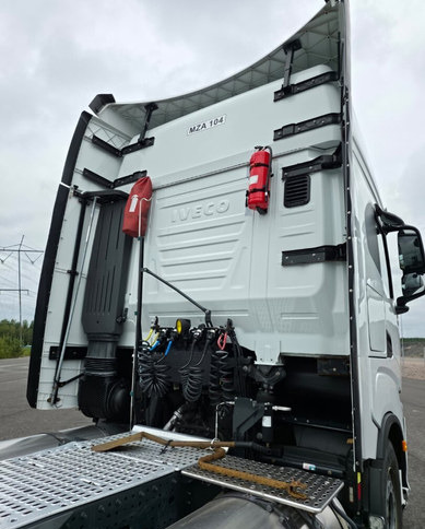 Tracteur routier IvecoS-Way 460 4x2 LNG / LBG: photos 8 Tracteur routier IvecoS-Way 460 4x2 LNG / LBG: photos 8