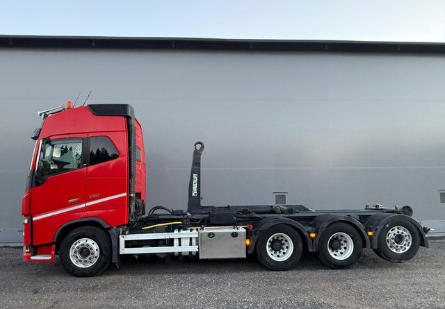 VolvoFH16 750 8X4 - Camion ampliroll: photos 2 VolvoFH16 750 8X4 - Camion ampliroll: photos 2