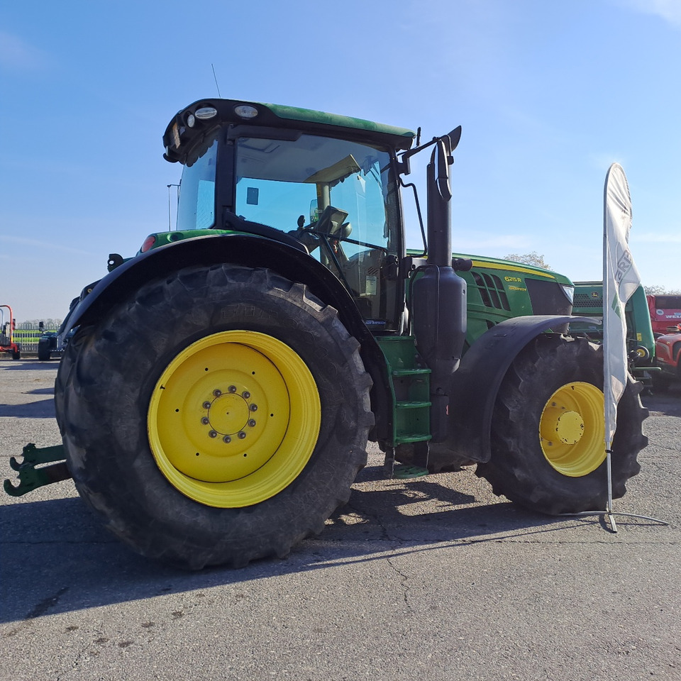 JOHN DEERE 6215R - ASTA AGRIBERTOCCHI - Tracteur agricole: photos 2 JOHN DEERE 6215R - ASTA AGRIBERTOCCHI - Tracteur agricole: photos 2