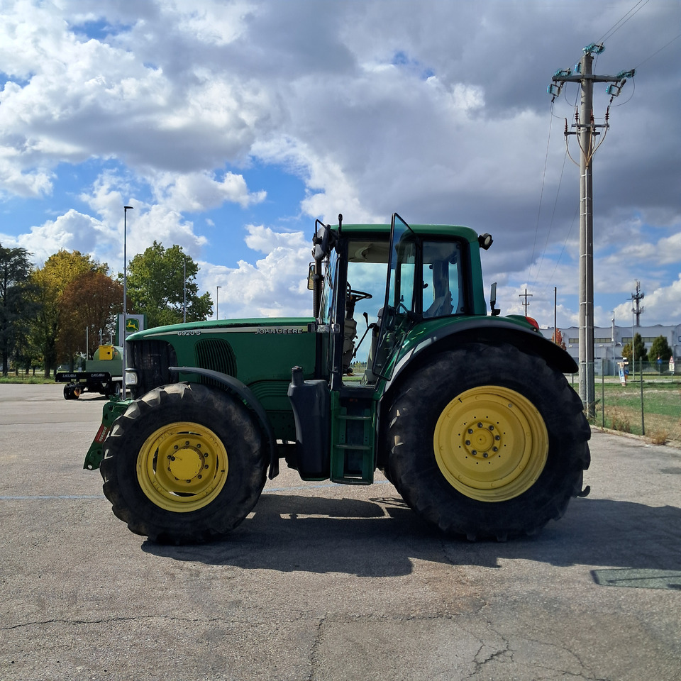 JOHN DEERE 6920S - Tracteur agricole: photos 2 JOHN DEERE 6920S - Tracteur agricole: photos 2