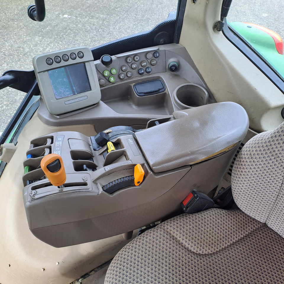 Tracteur agricole JOHN DEERE 7530 PREMIUM: photos 9
