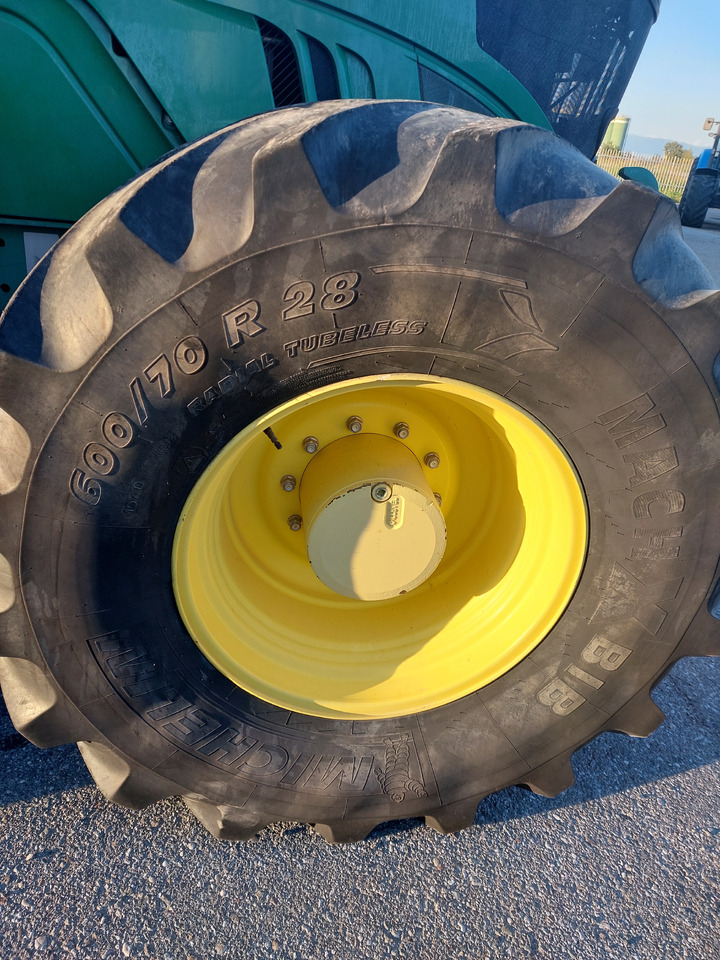 Tracteur agricole JOHN DEEREE 6210R: photos 7