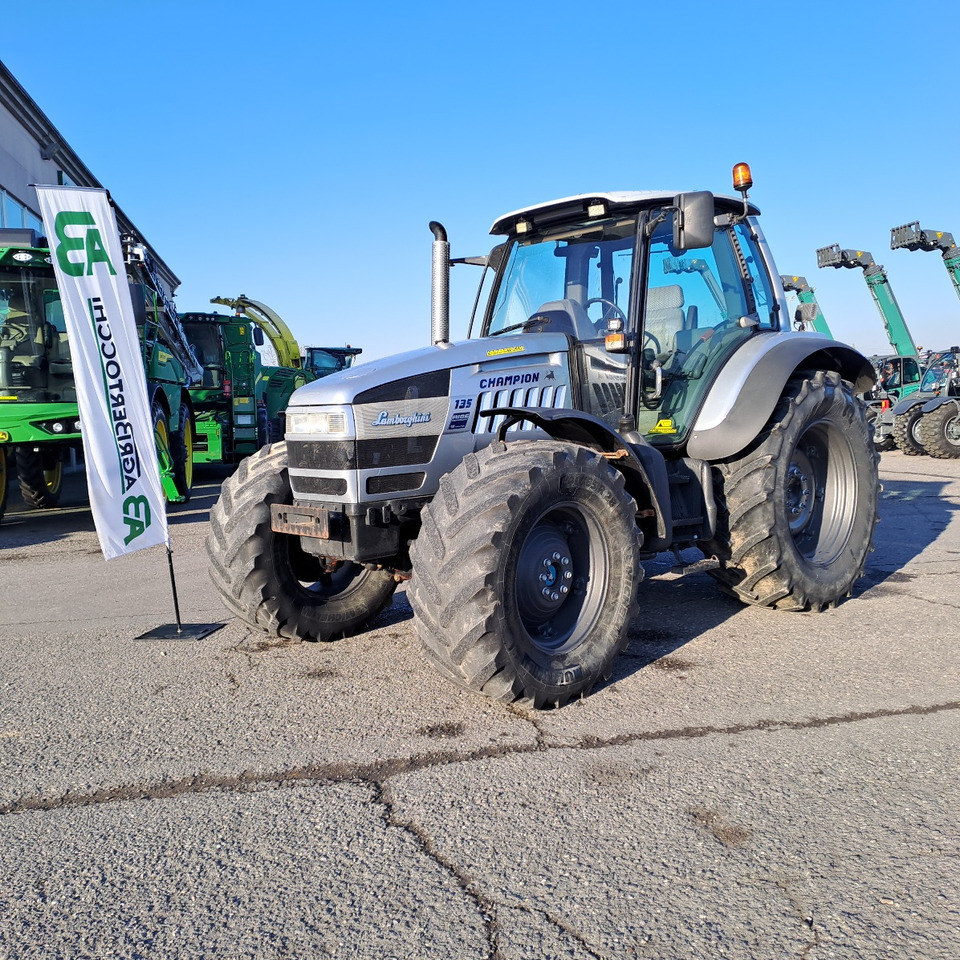 LAMBORGHINI CHAMPION 135 - Tracteur agricole: photos 1 LAMBORGHINI CHAMPION 135 - Tracteur agricole: photos 1