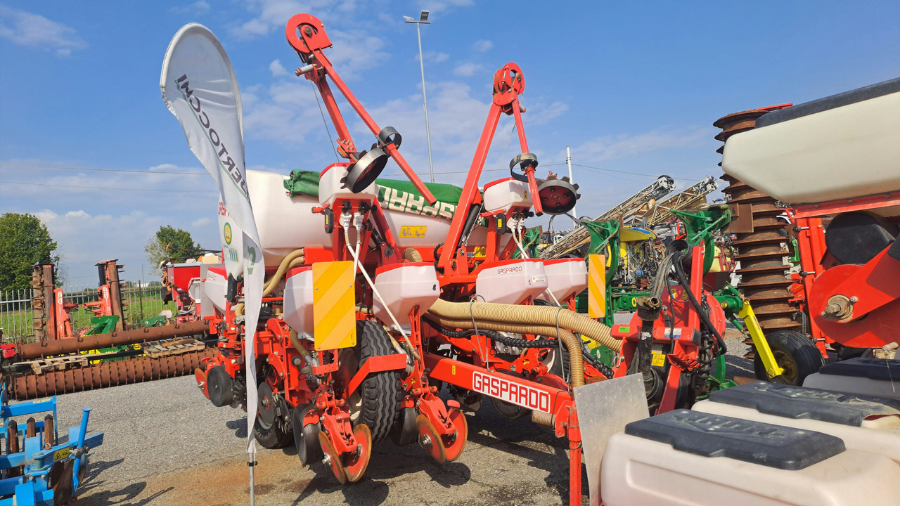 SEMINATRICE DI PRECISIONE GASPARDO RENATA 8 ROWS - Semoir monograine: photos 1 SEMINATRICE DI PRECISIONE GASPARDO RENATA 8 ROWS - Semoir monograine: photos 1