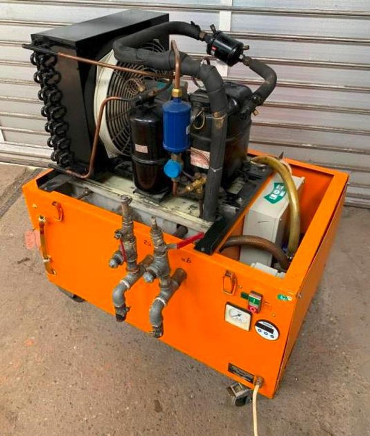 Wasser-Rückkühlanlage ARO - Equipement de soudage: photos 2 Wasser-Rückkühlanlage ARO - Equipement de soudage: photos 2