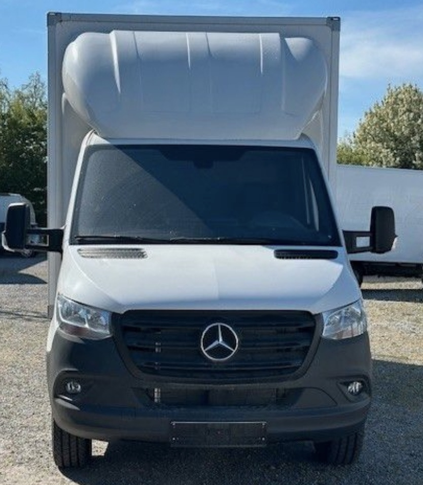 MERCEDES-BENZ Sprinter 317 CDI - Camion fourgon: photos 2 MERCEDES-BENZ Sprinter 317 CDI - Camion fourgon: photos 2