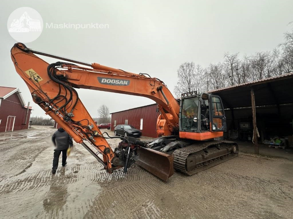 Doosan DX 235 LCR - Pelle sur chenille: photos 4 Doosan DX 235 LCR - Pelle sur chenille: photos 4