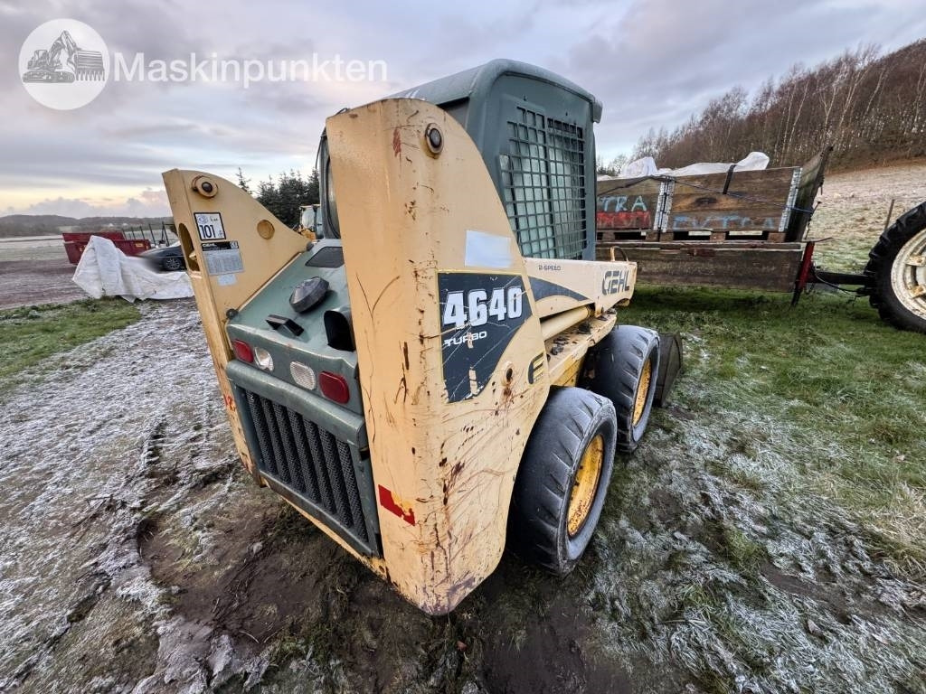 Gehl 4640 Turbo med grävaggregat - Mini chargeuse: photos 3 Gehl 4640 Turbo med grävaggregat - Mini chargeuse: photos 3