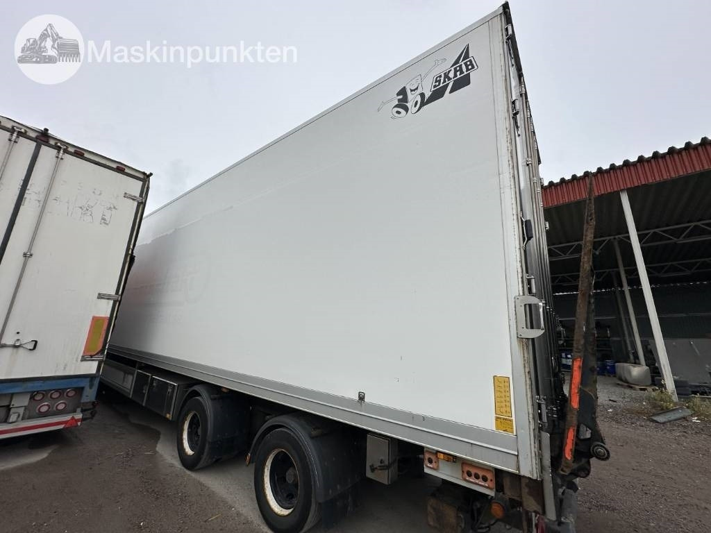 Remorque fourgon HFR PF 36: photos 6 Remorque fourgon HFR PF 36: photos 6