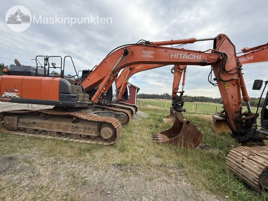 Hitachi ZX 300 LC-6 - Pelle sur chenille: photos 4 Hitachi ZX 300 LC-6 - Pelle sur chenille: photos 4