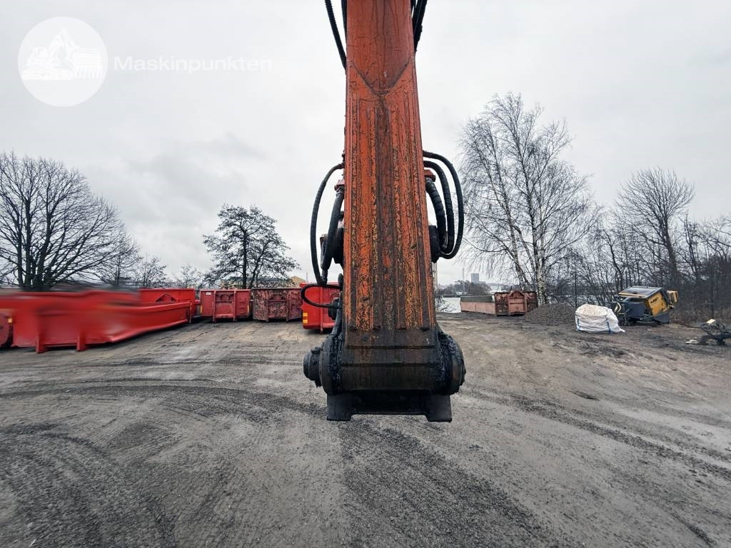 Pelle sur chenille Hitachi ZX 350 LC-5 B: photos 31