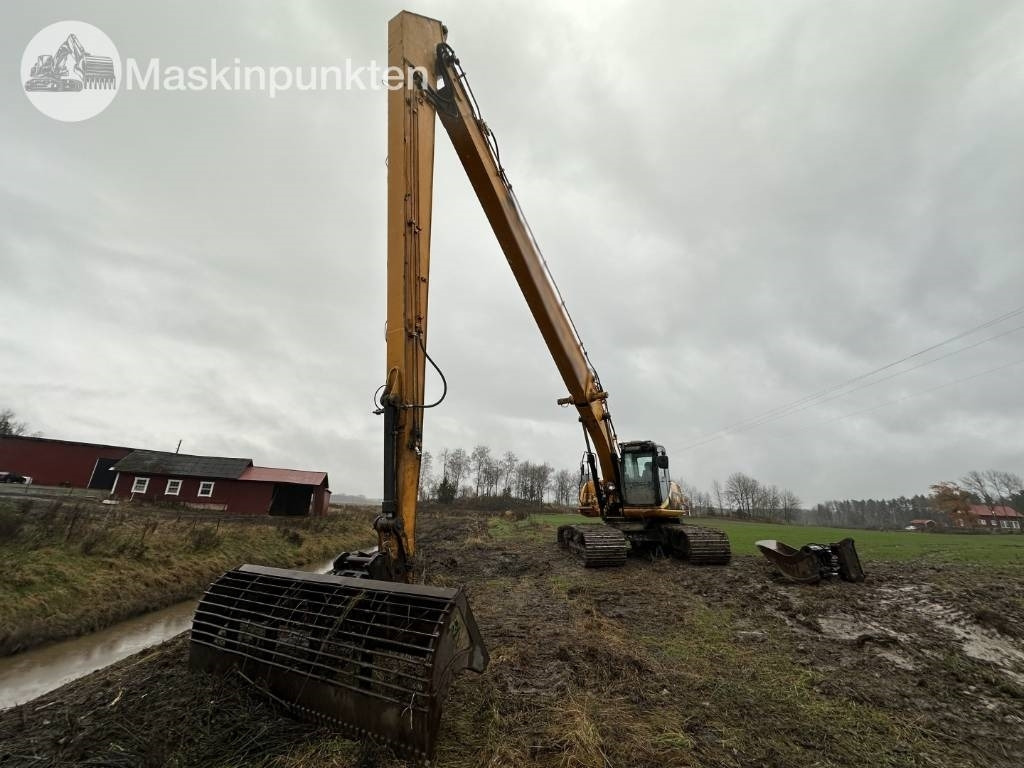 JCB JS 220 LC - Pelle sur chenille: photos 2 JCB JS 220 LC - Pelle sur chenille: photos 2