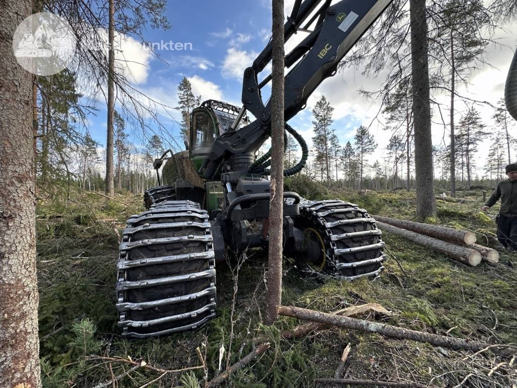 John Deere 1470 G - Abatteuse: photos 4 John Deere 1470 G - Abatteuse: photos 4