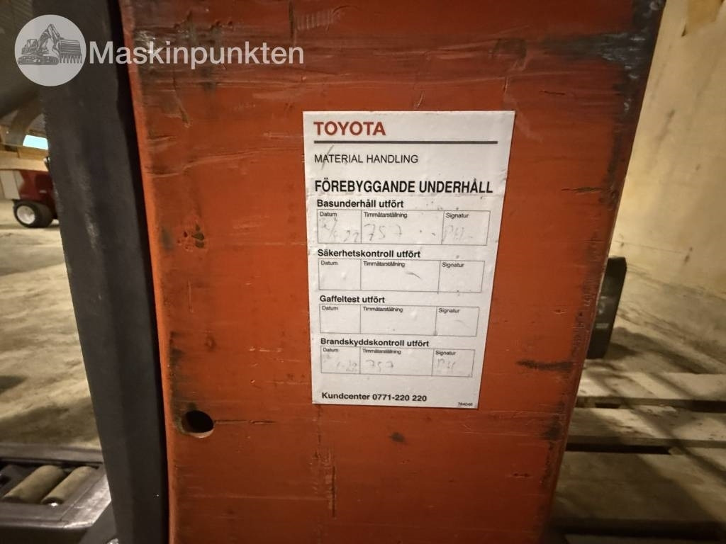 Linde T 16 - Chariot élévateur électrique: photos 5 Linde T 16 - Chariot élévateur électrique: photos 5