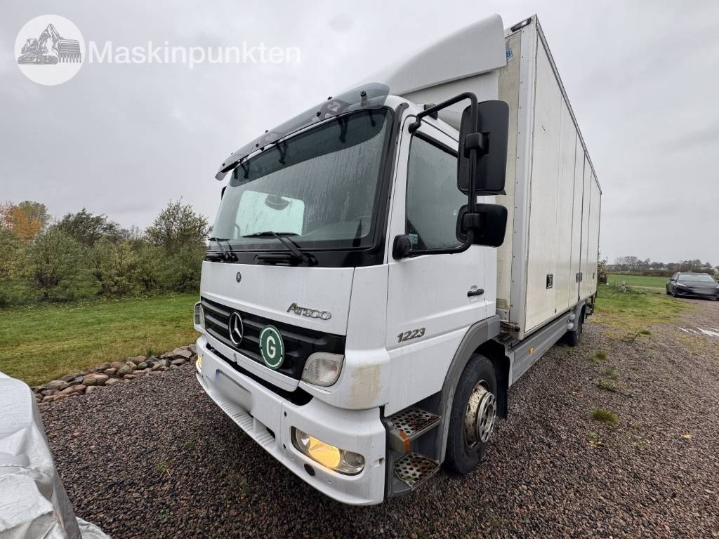 Mercedes-Benz Atego 1223 - Camion fourgon: photos 1 Mercedes-Benz Atego 1223 - Camion fourgon: photos 1