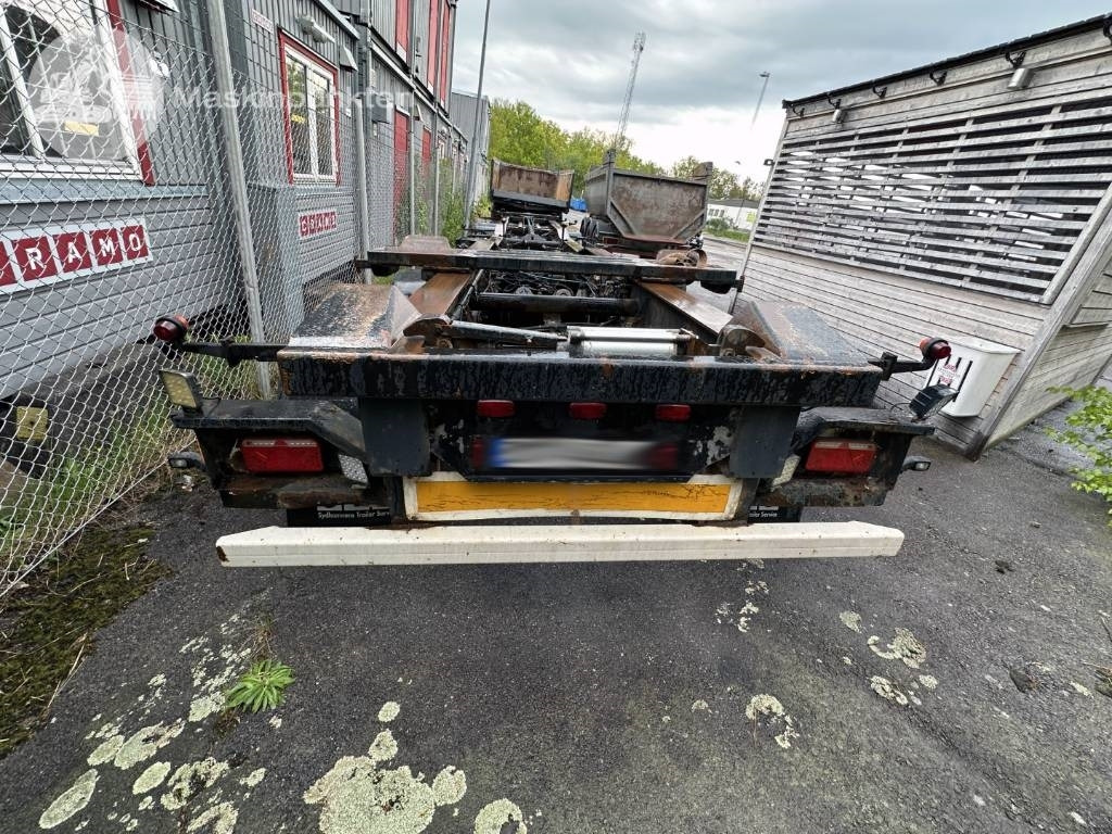 Mjölbysläpet VFP4-12,5-3 - Remorque ampliroll/ Multibenne: photos 4 Mjölbysläpet VFP4-12,5-3 - Remorque ampliroll/ Multibenne: photos 4