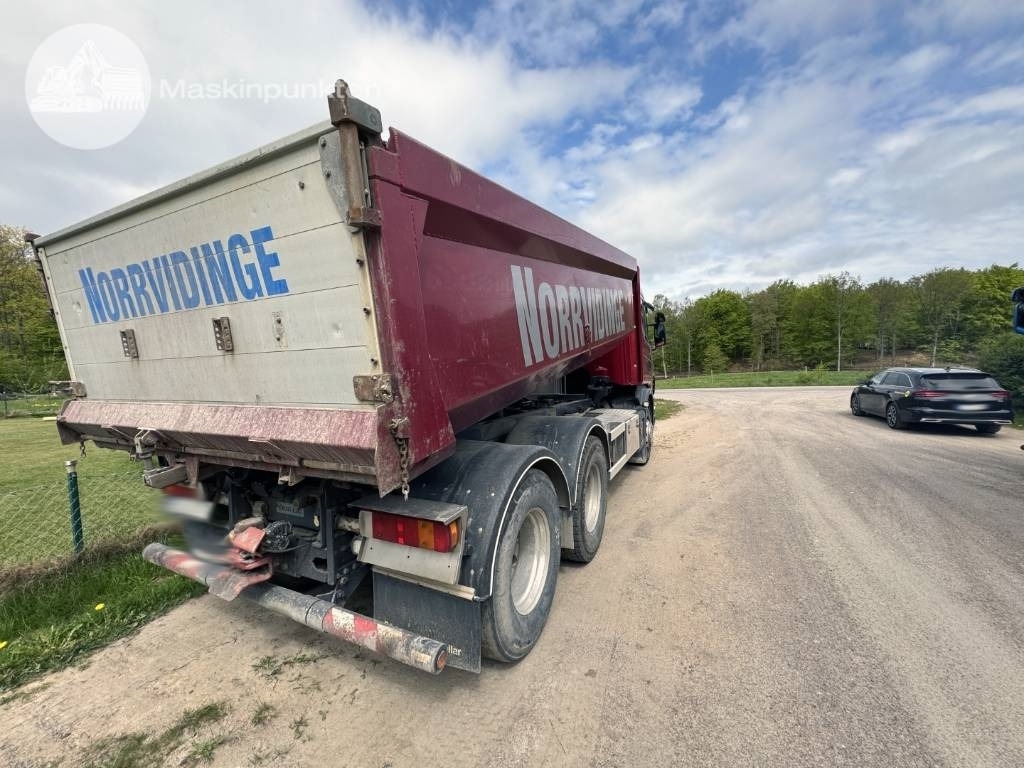 Scania G 400 - Camion benne: photos 3 Scania G 400 - Camion benne: photos 3
