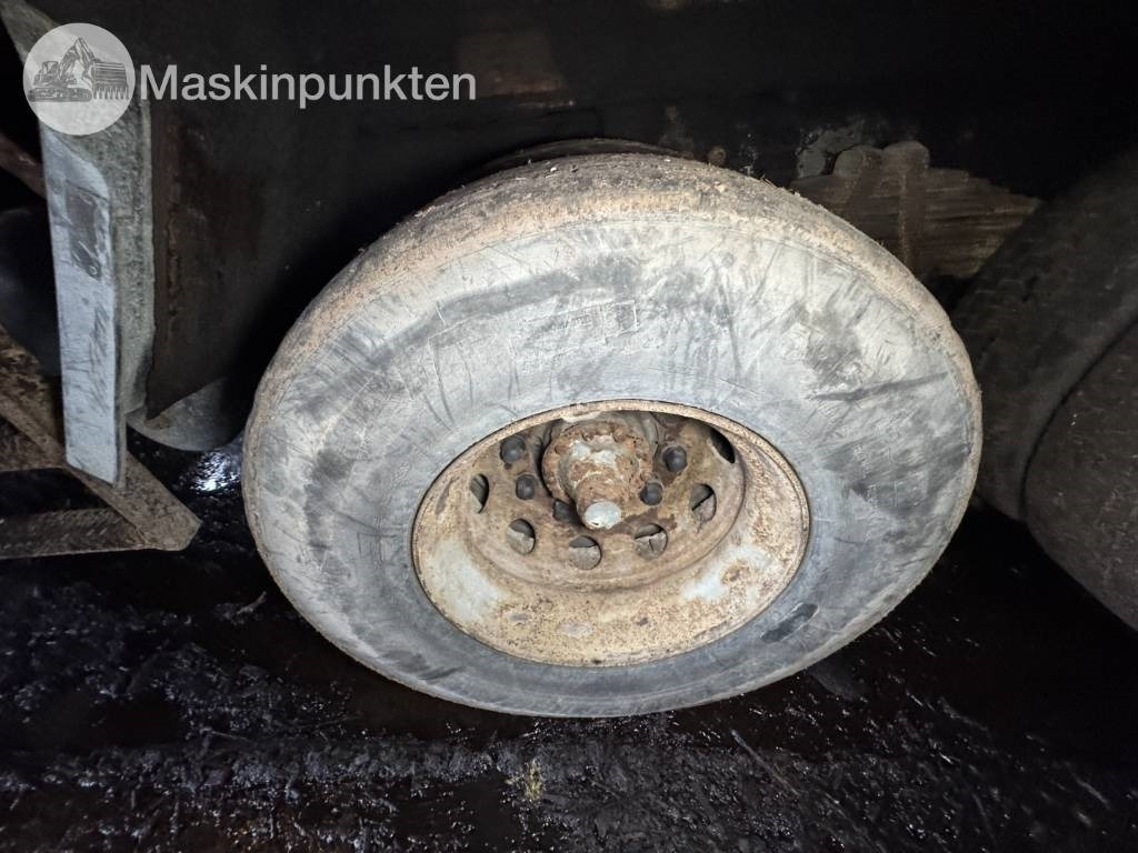 Scania P 124 G med Timberman  en leasing occasion Scania P 124 G med Timberman: photos 16