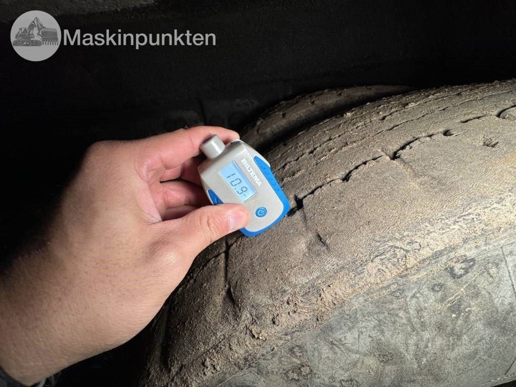 Scania P 124 G med Timberman  en leasing occasion Scania P 124 G med Timberman: photos 25