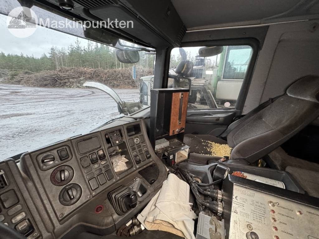 Scania P 124 G med Timberman  en leasing occasion Scania P 124 G med Timberman: photos 47