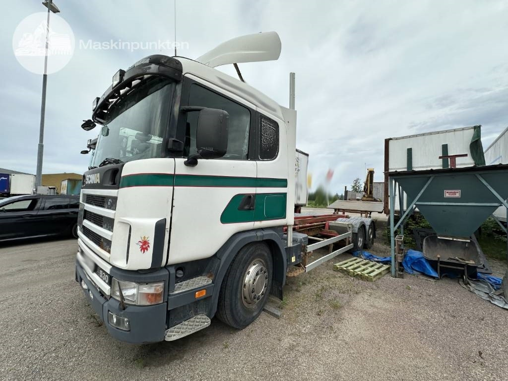 Scania R 124 LB - Camion porte-conteneur/ Caisse mobile: photos 1 Scania R 124 LB - Camion porte-conteneur/ Caisse mobile: photos 1