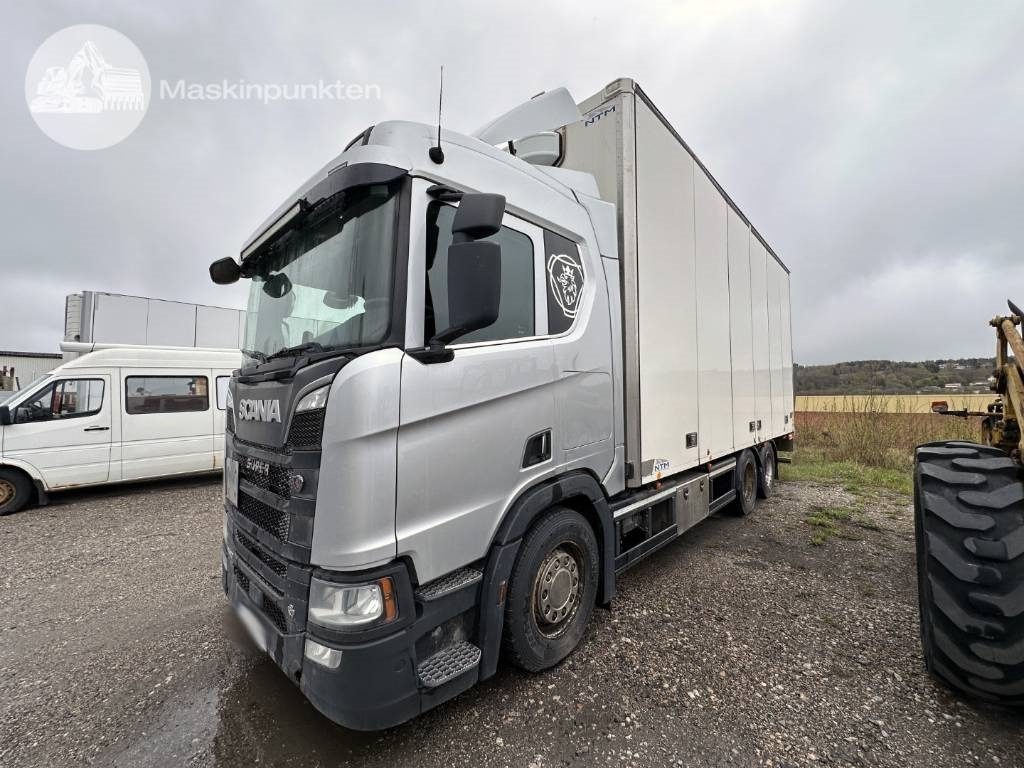 Scania R 520 - Camion fourgon: photos 2 Scania R 520 - Camion fourgon: photos 2