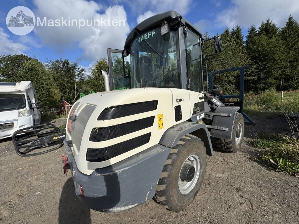 Schaeff TL 80 - Chargeuse sur pneus: photos 4 Schaeff TL 80 - Chargeuse sur pneus: photos 4