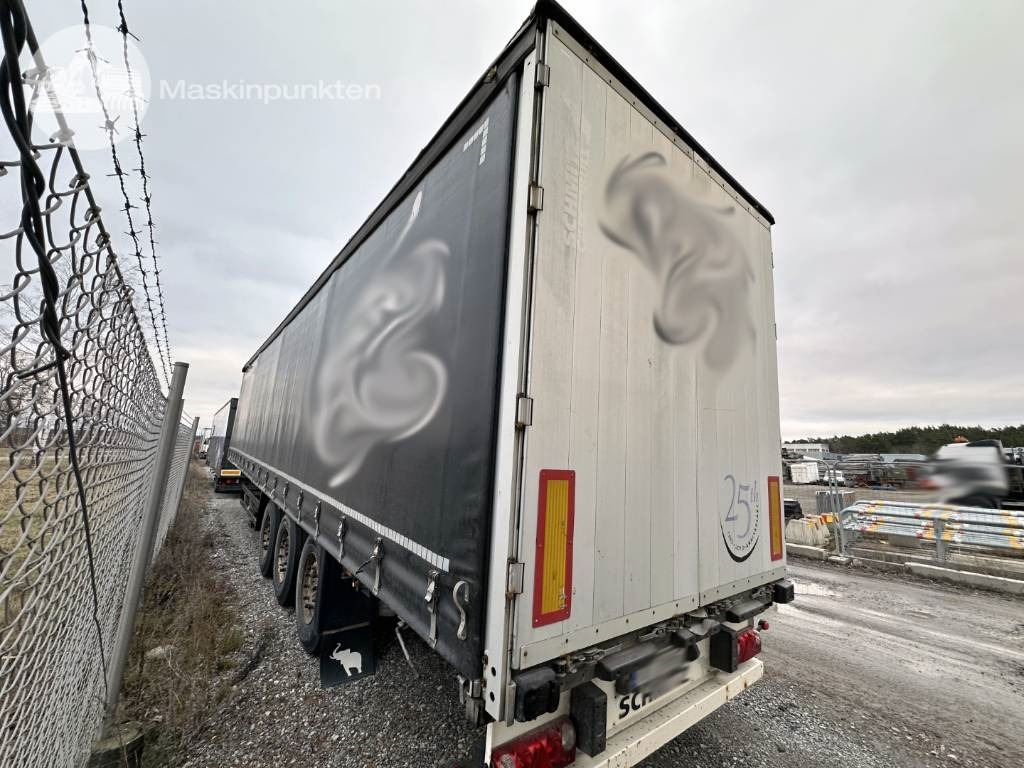 Schmitz Gardintrailer - Semi-remorque rideaux coulissants: photos 4 Schmitz Gardintrailer - Semi-remorque rideaux coulissants: photos 4
