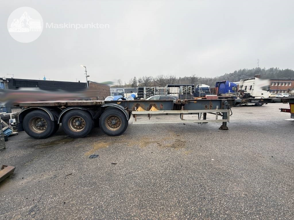 Schweriner CS 40 - Semi-remorque porte-conteneur/ Caisse mobile: photos 4 Schweriner CS 40 - Semi-remorque porte-conteneur/ Caisse mobile: photos 4