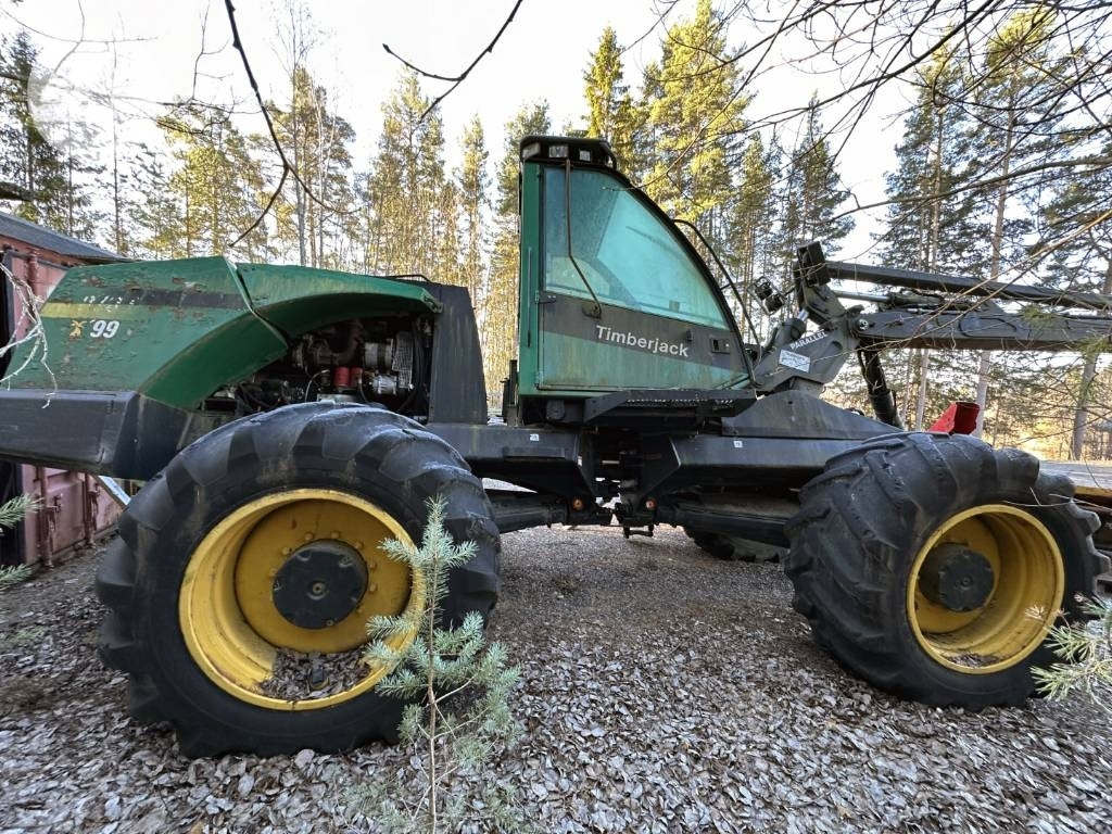Abatteuse Timberjack 870 B: photos 7