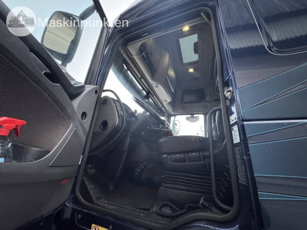 Tracteur routier DAF FTG XF 510 Z: photos 31 Tracteur routier DAF FTG XF 510 Z: photos 31