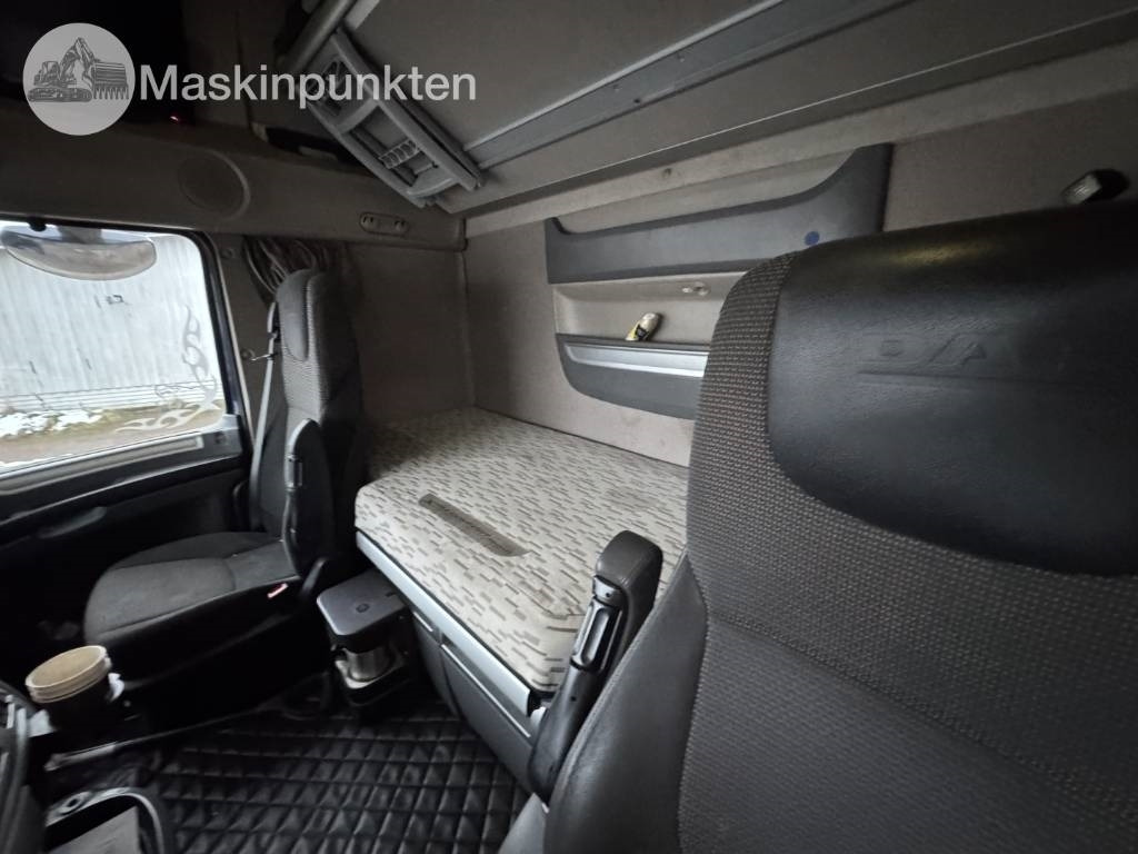 Tracteur routier DAF FTG XF 510 Z: photos 38 Tracteur routier DAF FTG XF 510 Z: photos 38