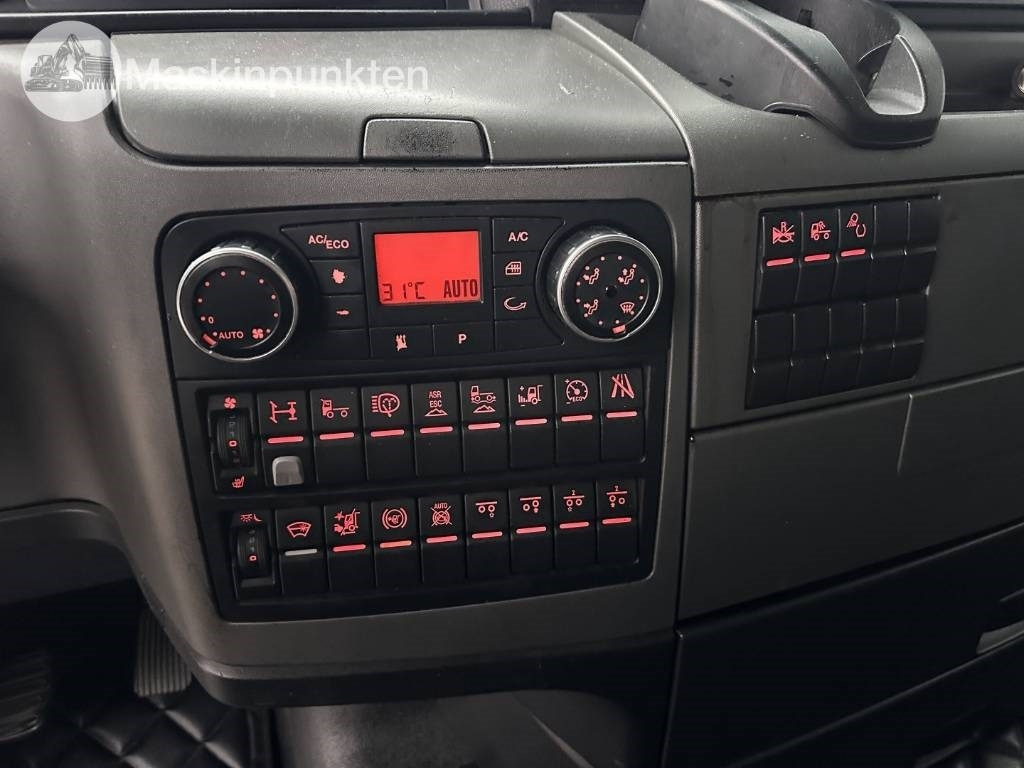 Tracteur routier MAN TGX 28.500: photos 45