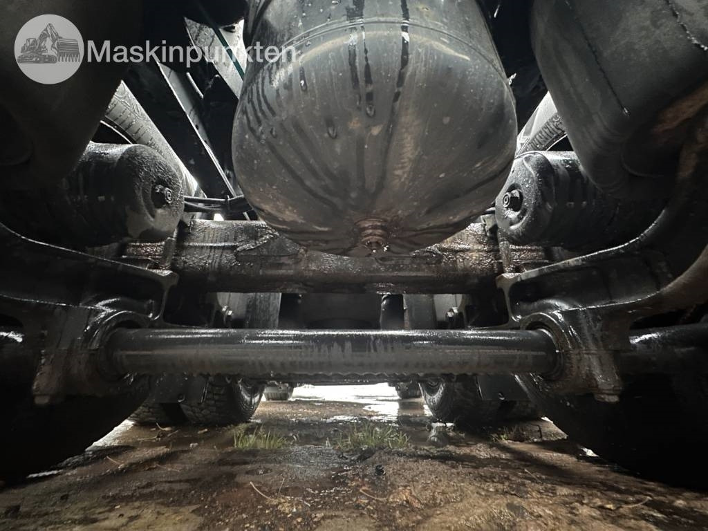 Tracteur routier MAN TGX 28.500: photos 24