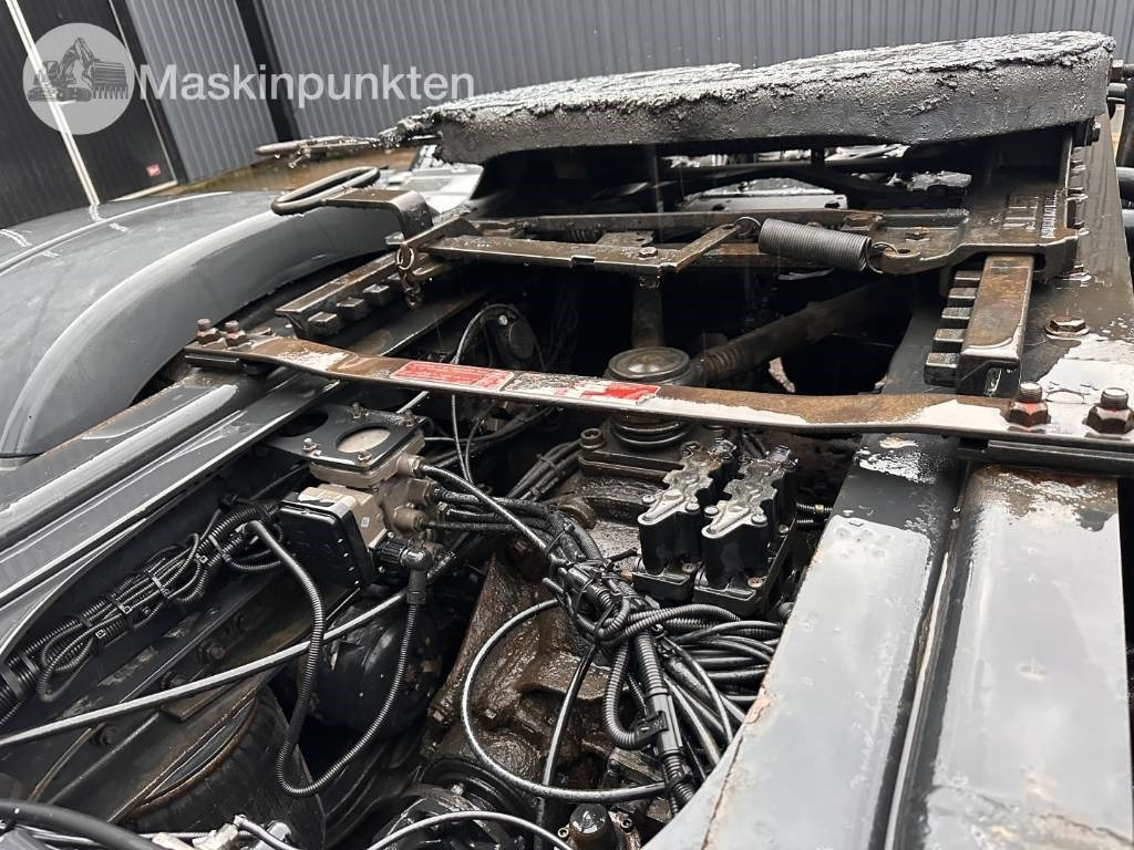 Tracteur routier MAN TGX 28.500: photos 30