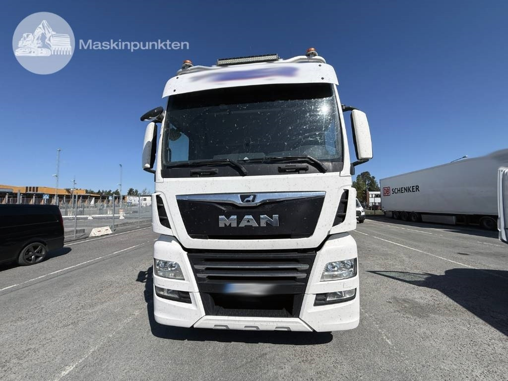 MAN TGX 28.510 - Tracteur routier: photos 4 MAN TGX 28.510 - Tracteur routier: photos 4