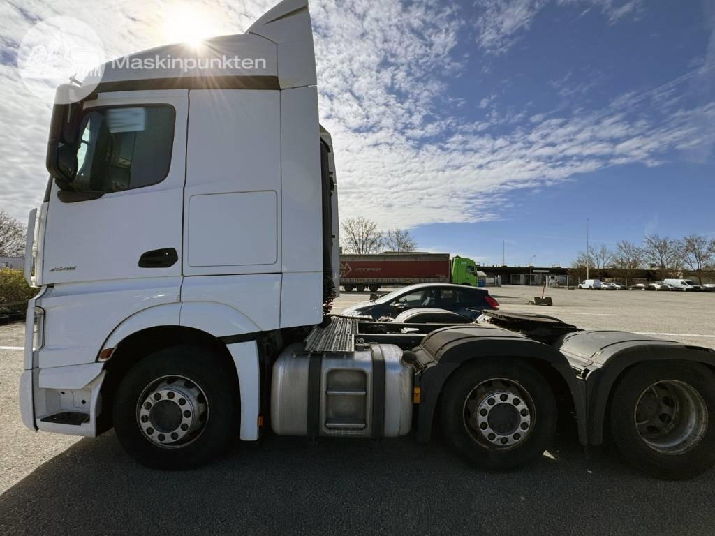 Mercedes-Benz Actros 2545 - Tracteur routier: photos 3 Mercedes-Benz Actros 2545 - Tracteur routier: photos 3