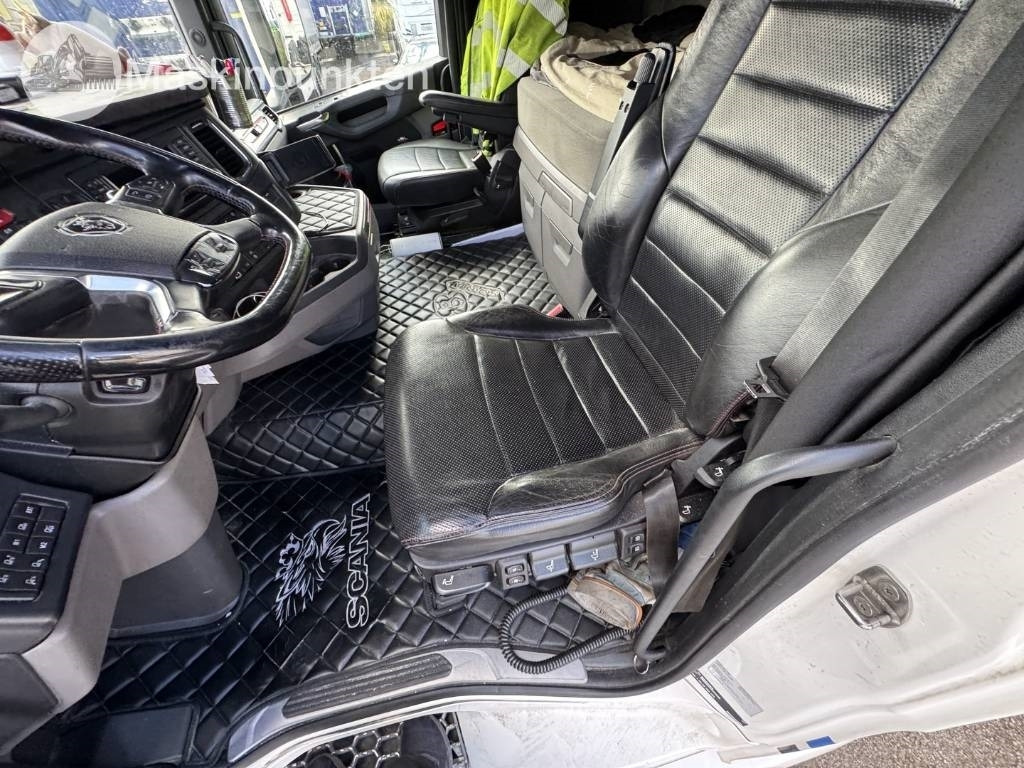 Tracteur routier Scania R 520: photos 40 Tracteur routier Scania R 520: photos 40