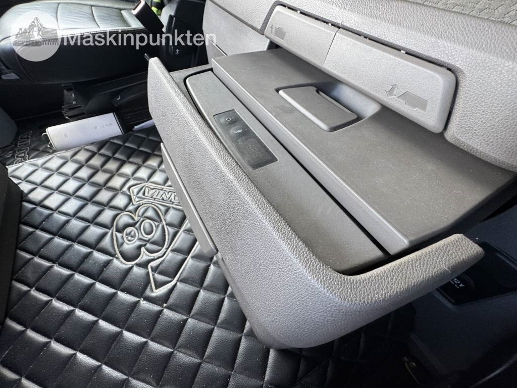 Tracteur routier Scania R 520: photos 50 Tracteur routier Scania R 520: photos 50