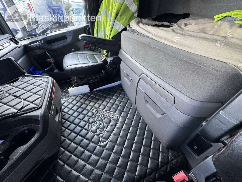 Tracteur routier Scania R 520: photos 49 Tracteur routier Scania R 520: photos 49