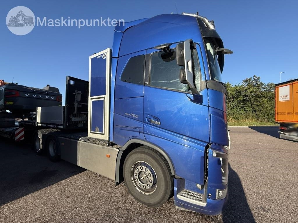Volvo FH 750 - Tracteur routier: photos 3 Volvo FH 750 - Tracteur routier: photos 3