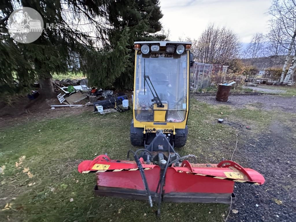 Vitra City 2000 - Tracteur communal: photos 3 Vitra City 2000 - Tracteur communal: photos 3