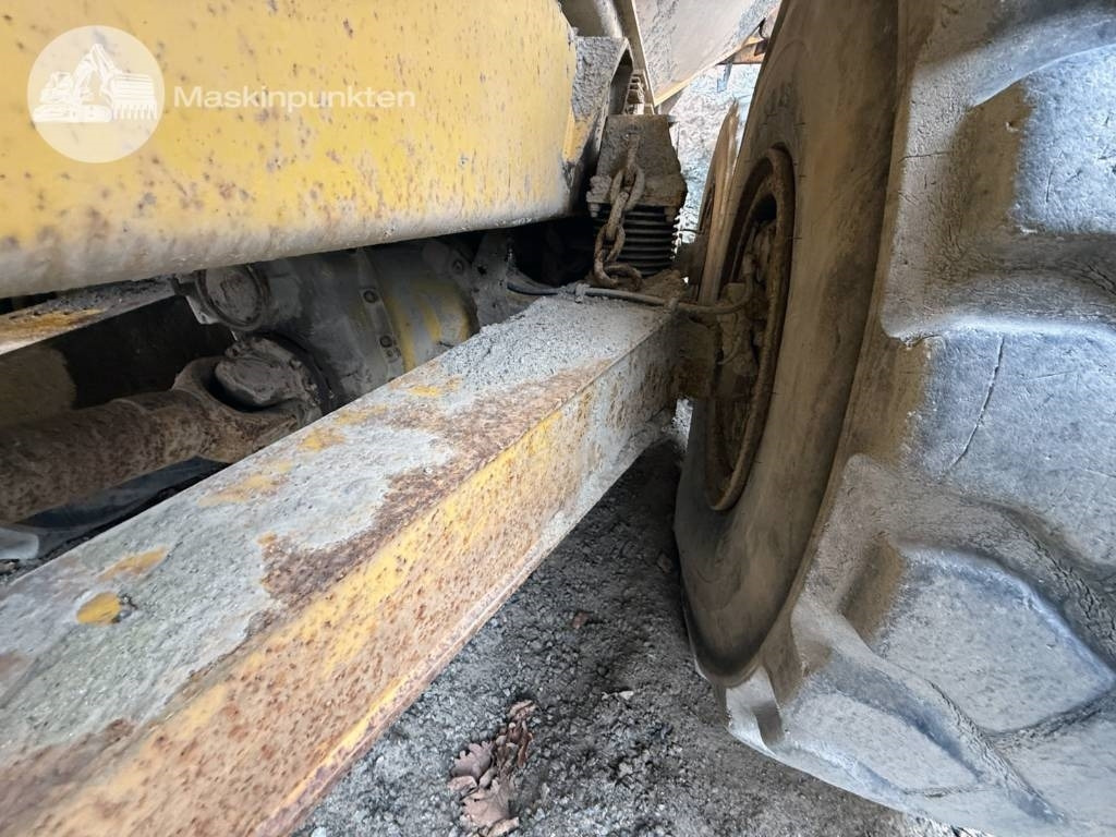 Tombereau articulé Volvo A 25 C: photos 30