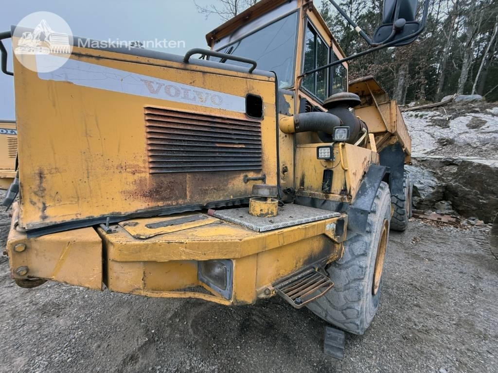 Tombereau articulé Volvo A 25 C: photos 24